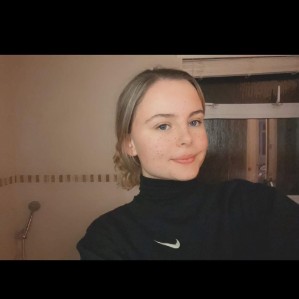 Chloe Davison